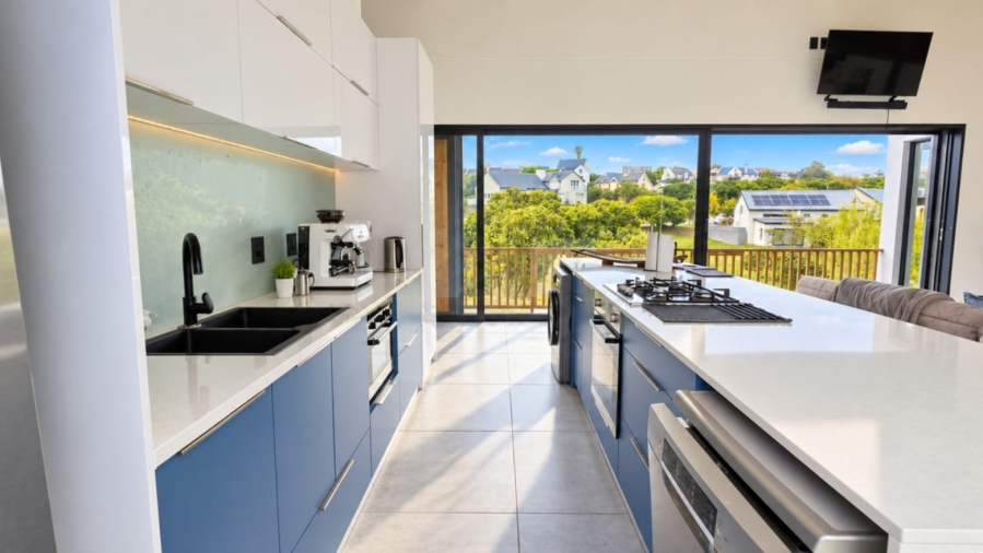 2 Bedroom Property for Sale in Stilbaai Wes Western Cape
